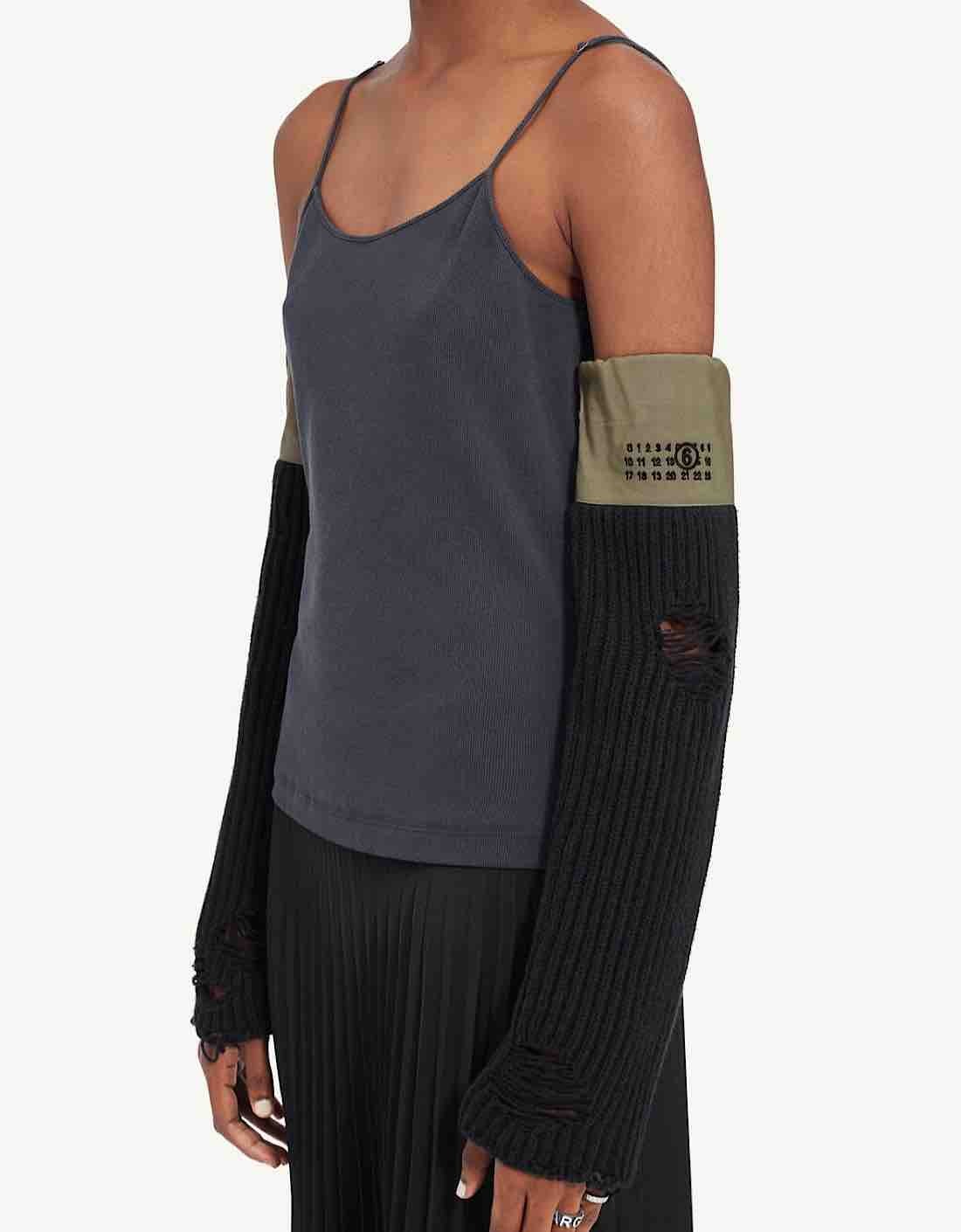 Two-fabric sleeves MM6