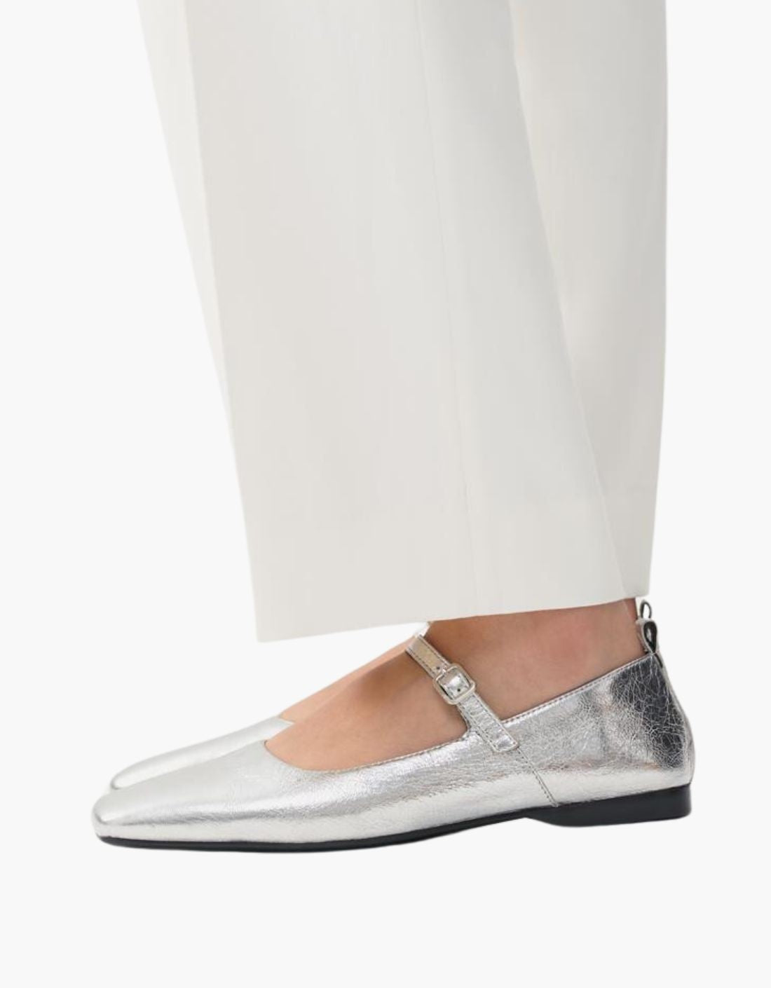 DELIA SHOE