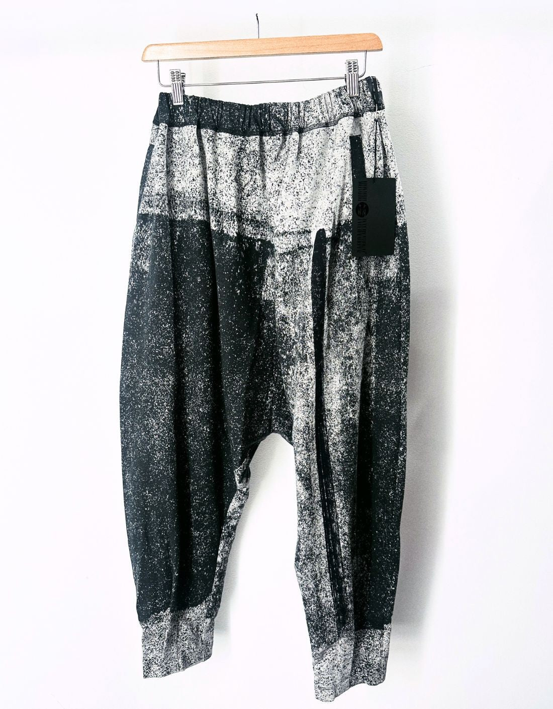 B&W paint drip pants - 243424