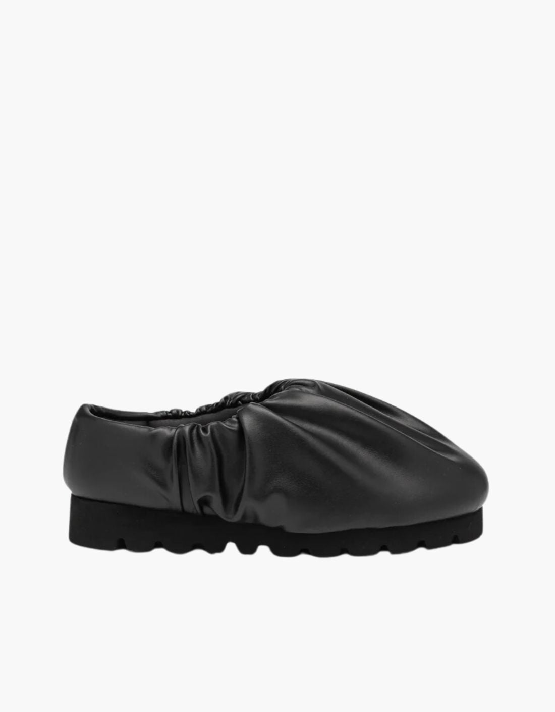 Shoe - "Camp shoe" LOW BLACK