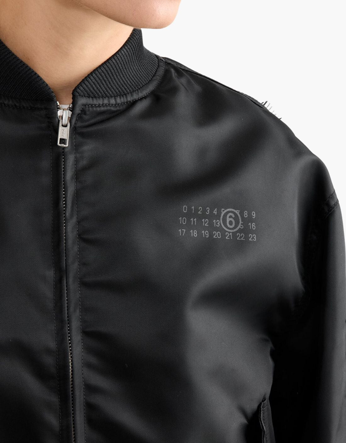 Bomber con fruncidos MM6
