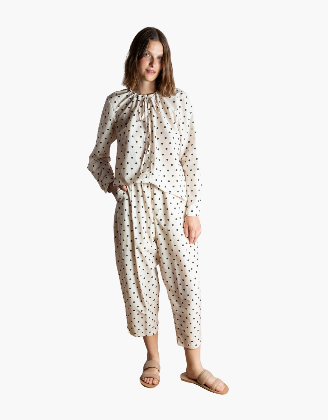 B/W polka dot shirt