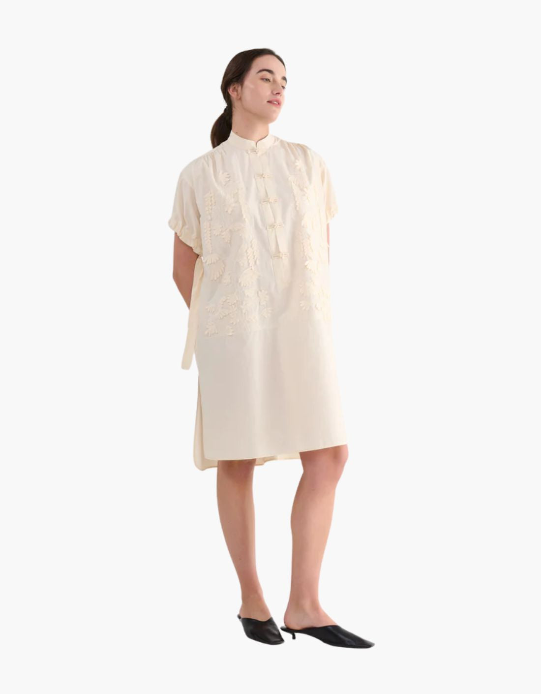 Túnica bordada "Hojas"