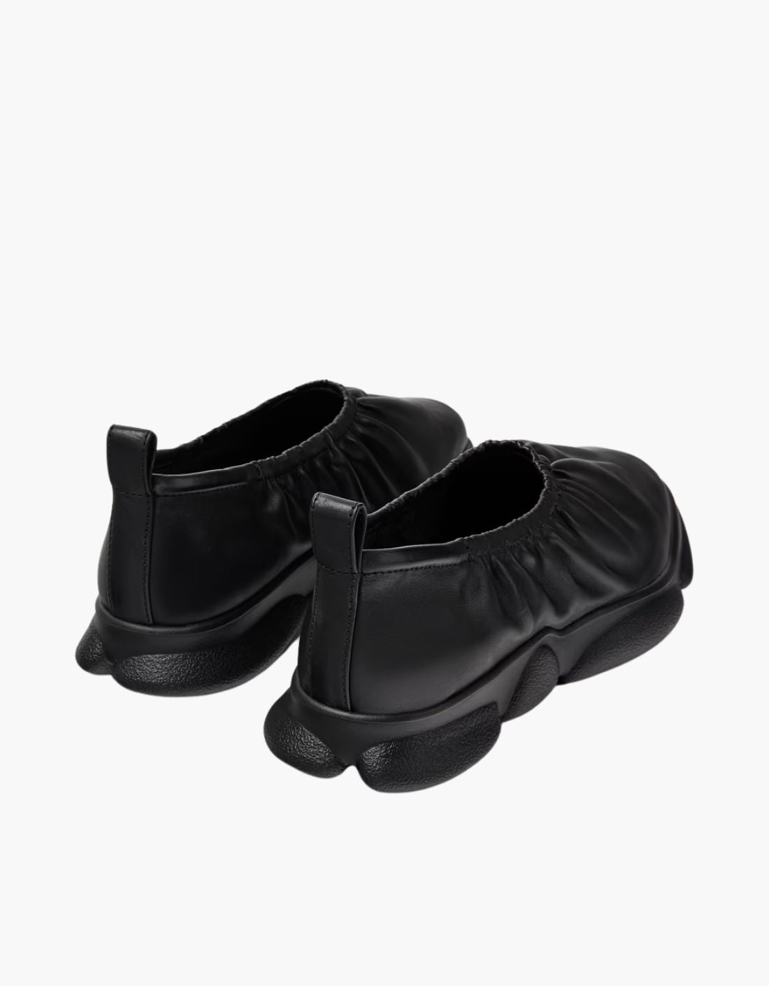 Zapatilla "Karst" - Negro