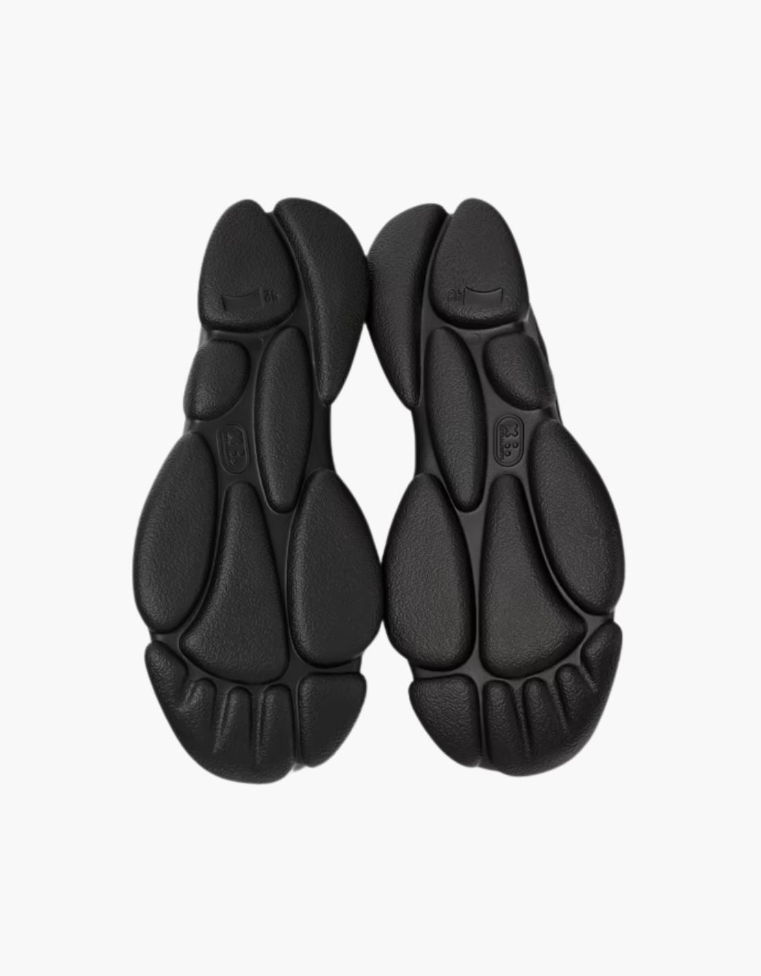 Zapatilla "Karst" - Negro