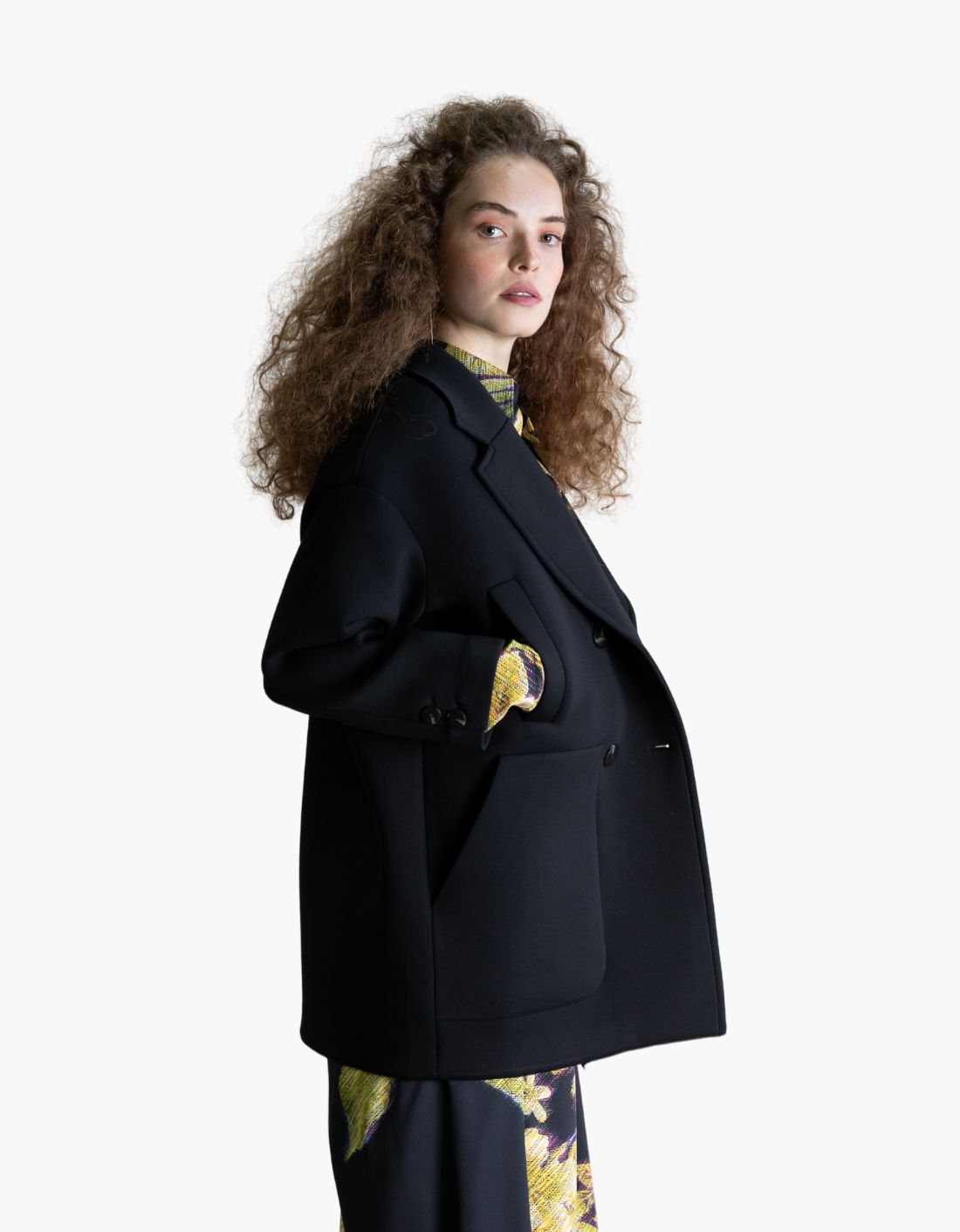 Abrigo tailoring neopreno