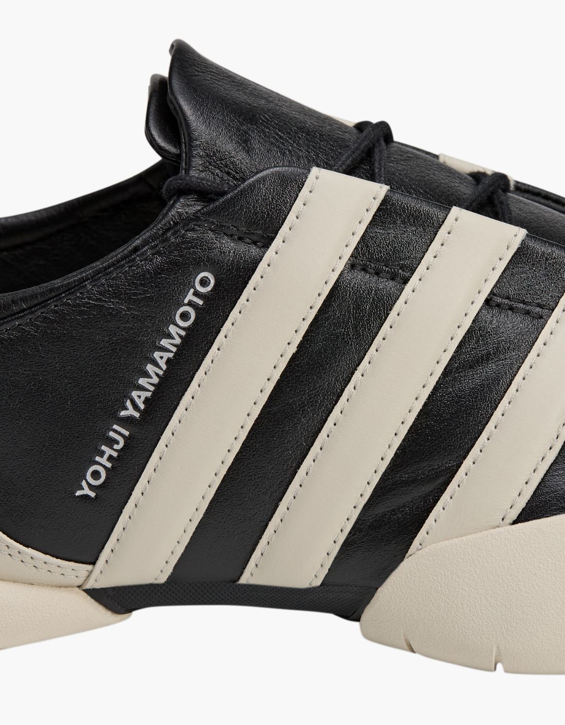 Zapatilla - Y-3 Regu 2002