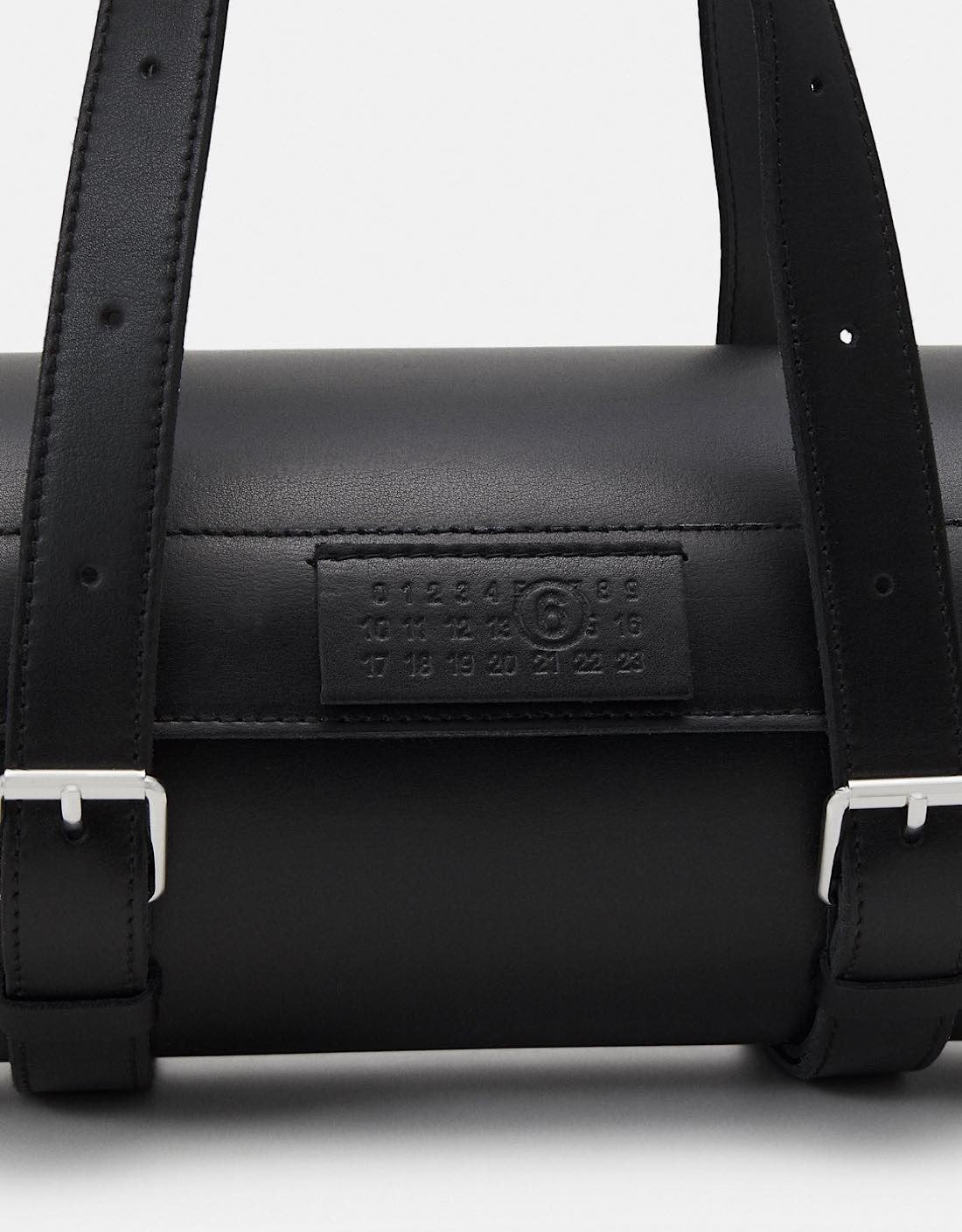 Bolso cubo piel MM6
