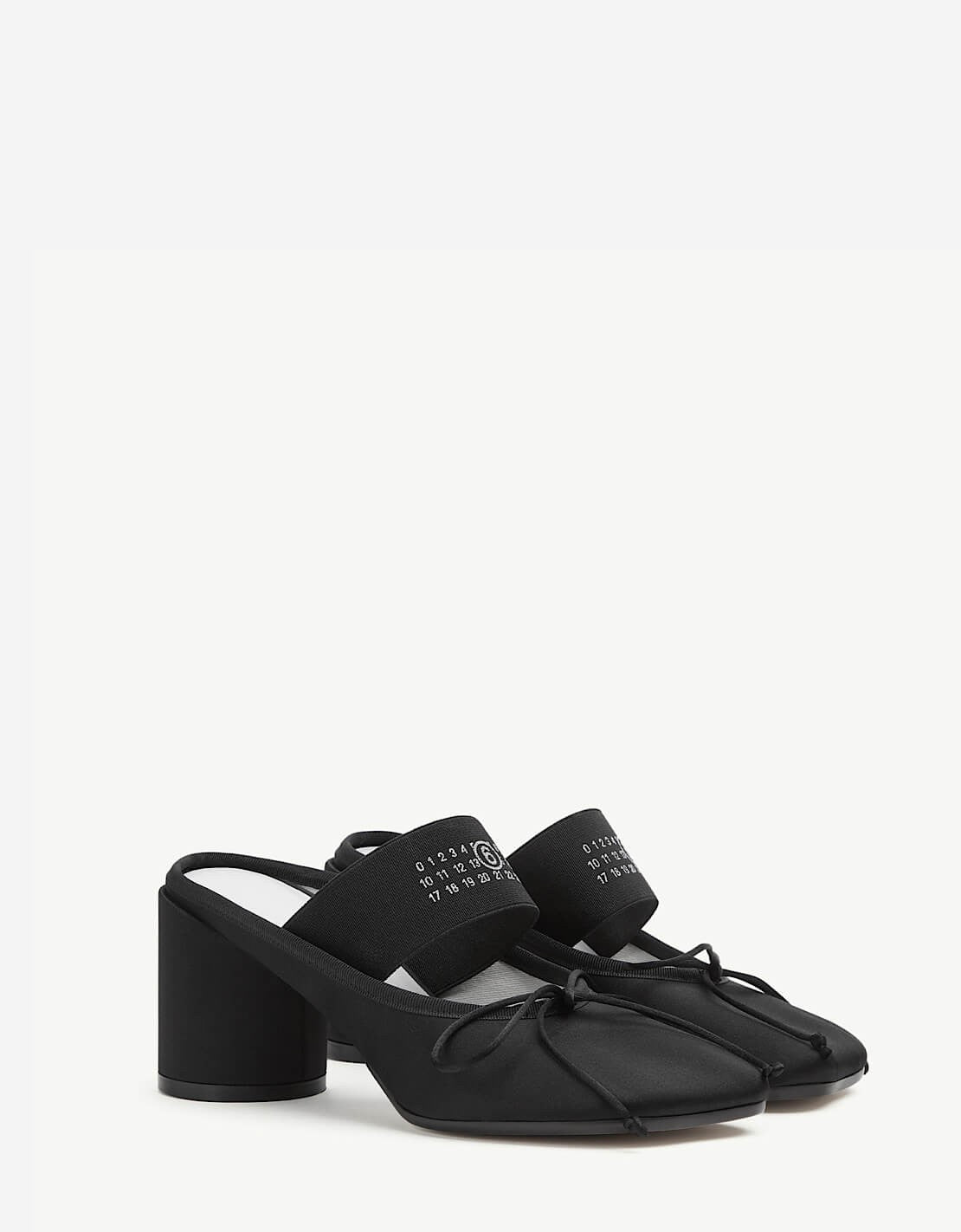 Bailarina Anatomic Tacón Satén - MM6 NEGRO