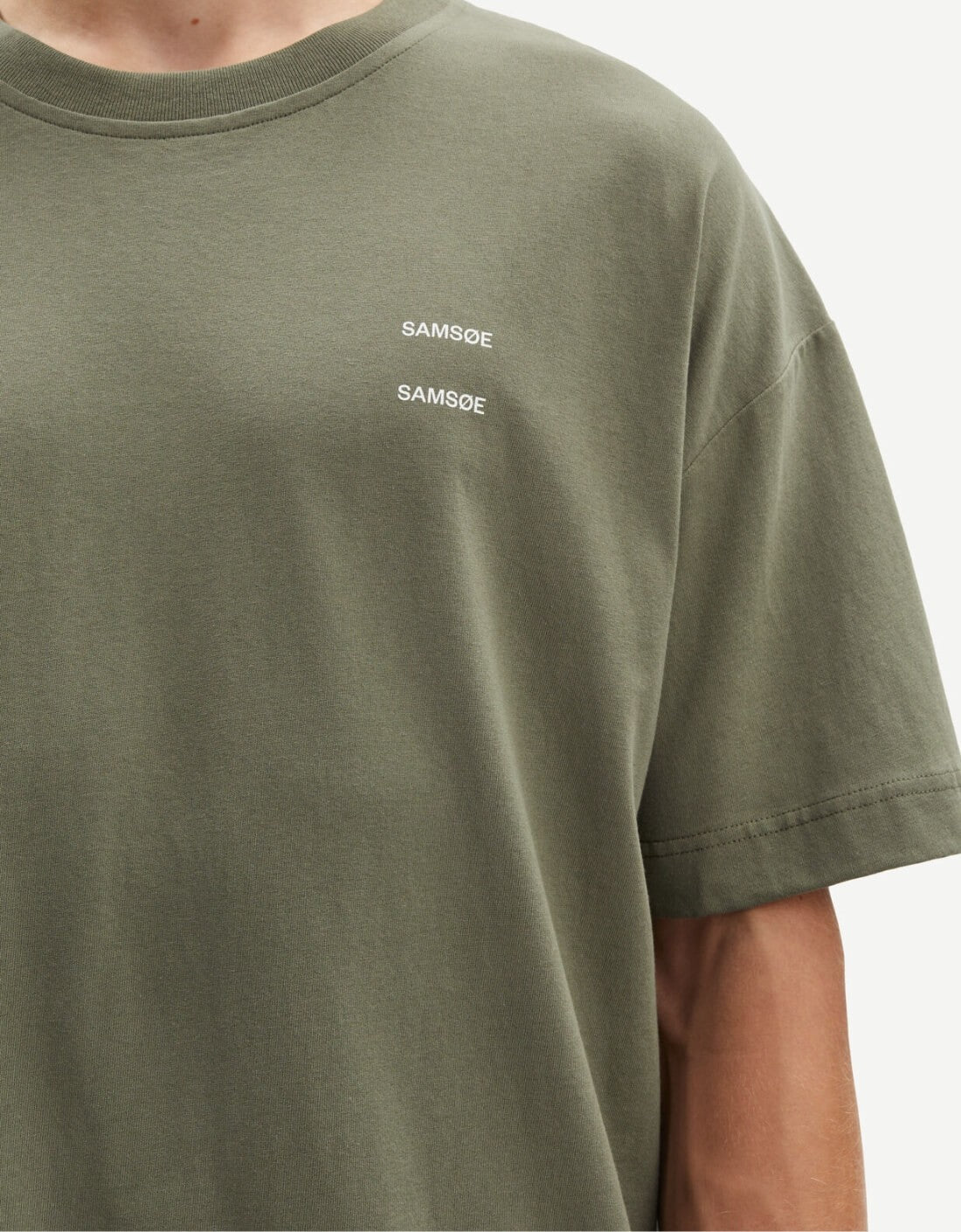 Camiseta Joel Olive