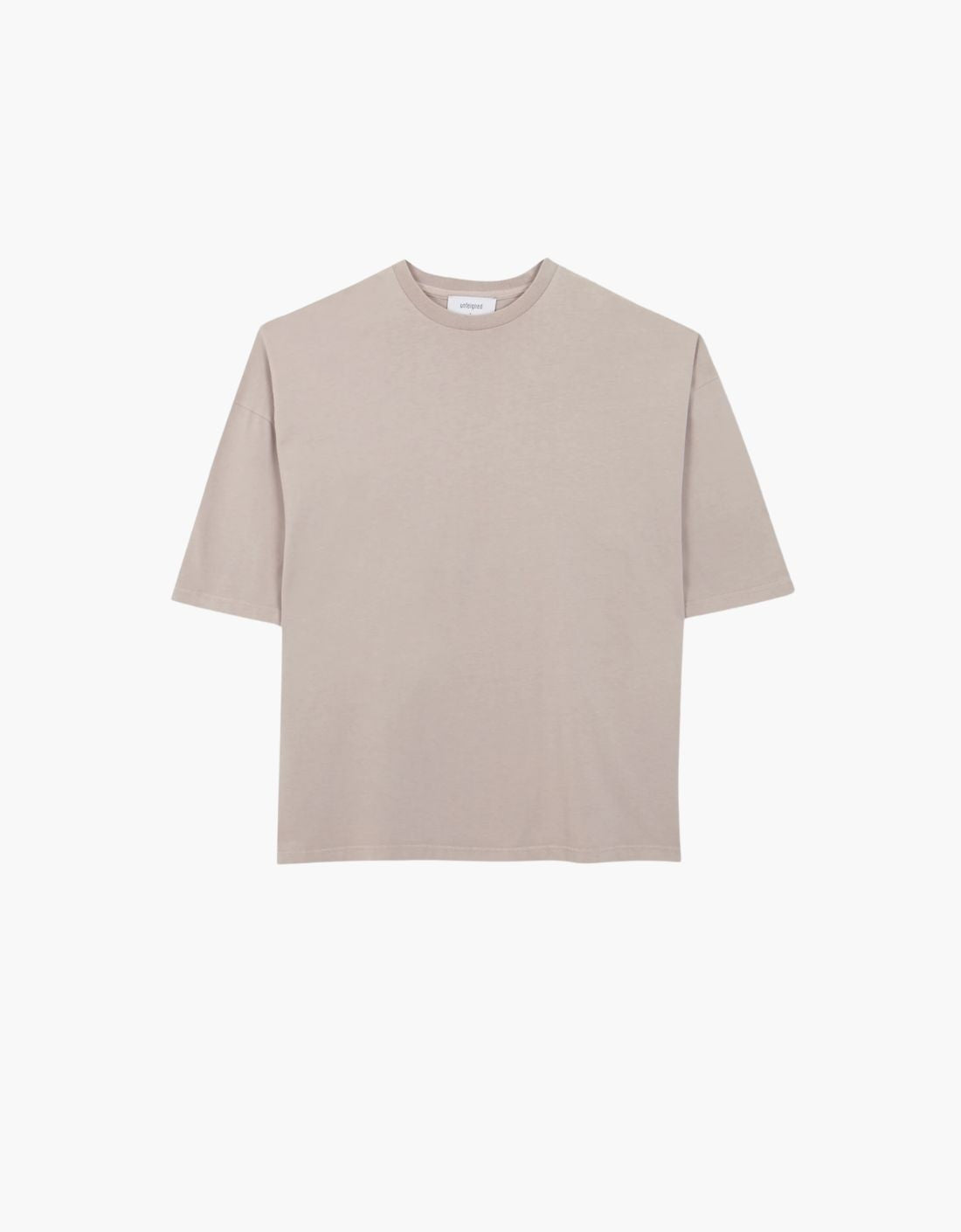 Camiseta "Basic U" algodón oversize