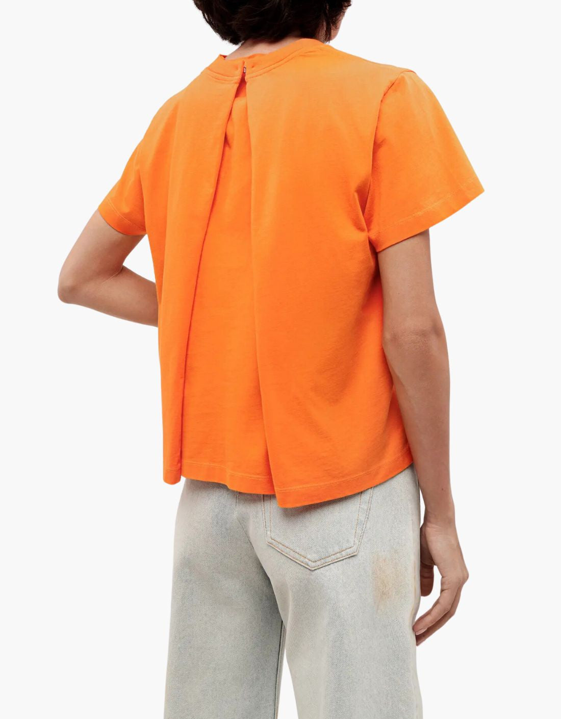 Camiseta corchete espalda