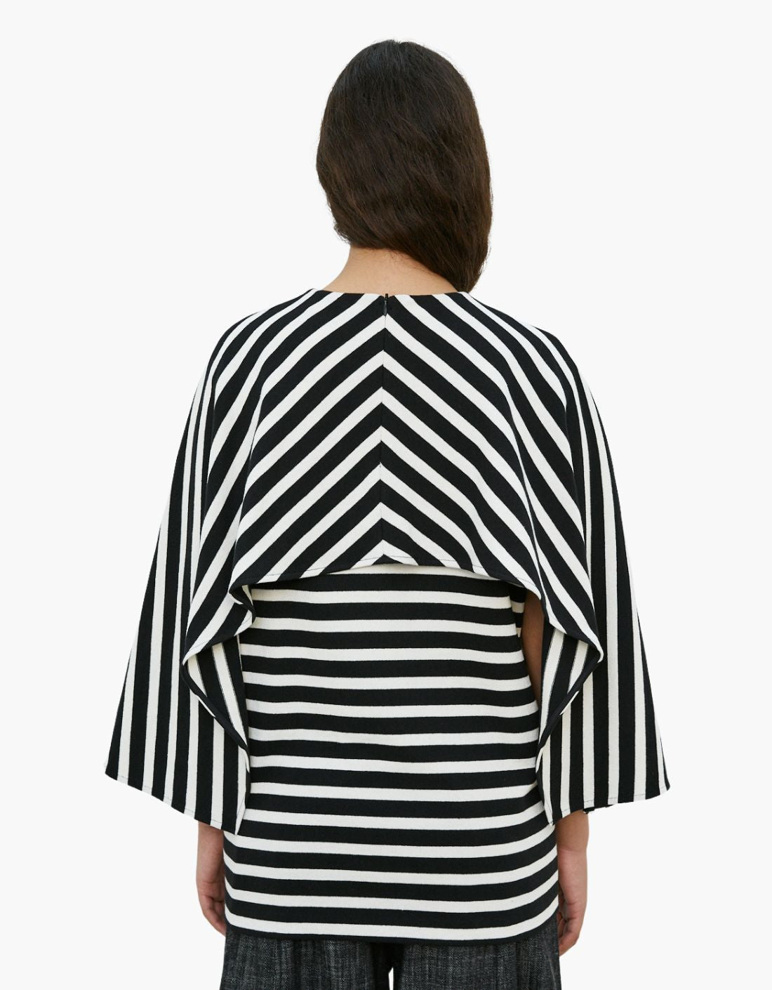 Top marinero con capa