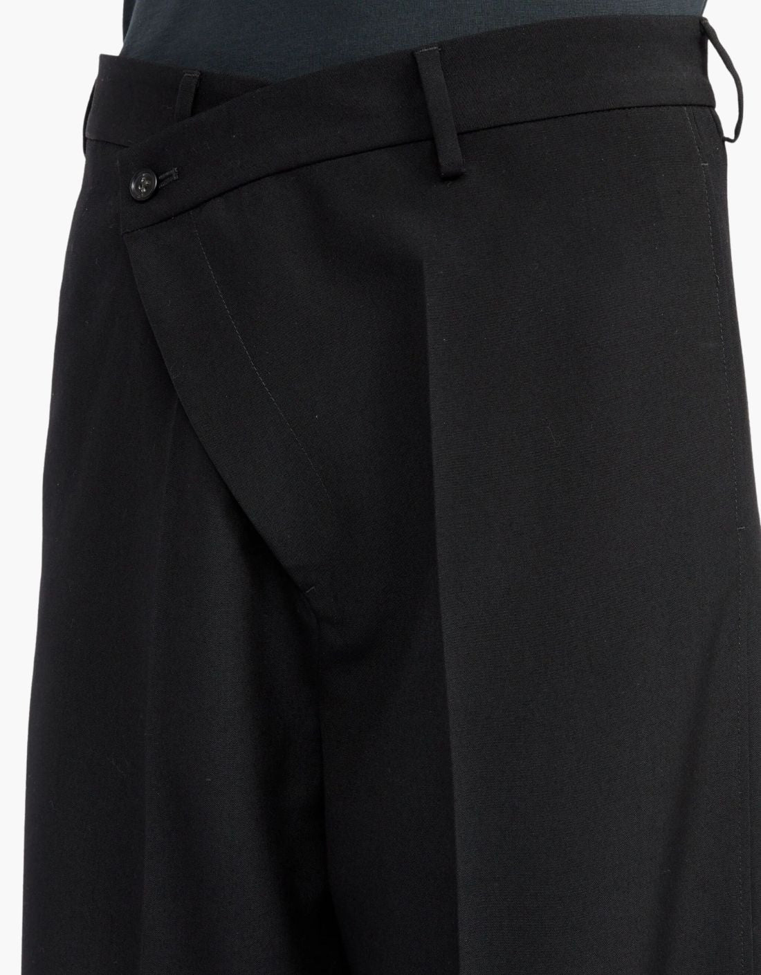 Pantalón traje cremallera cruzada MM6