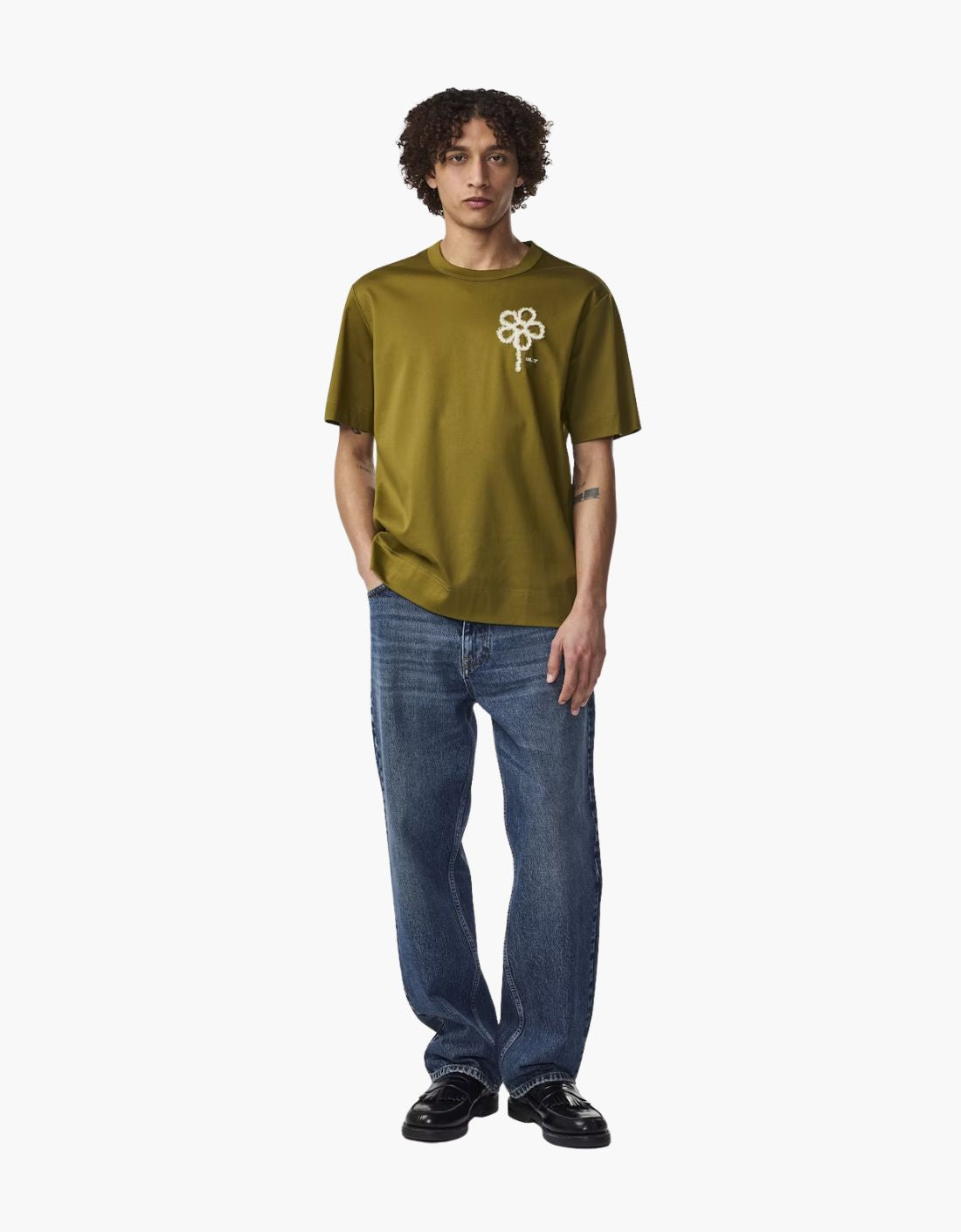 Camiseta con flor "Pedro"