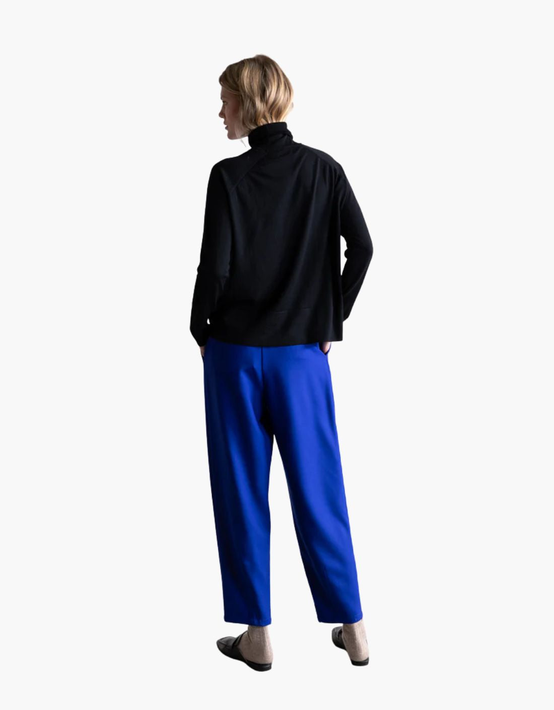 "Electric" pleated trousers