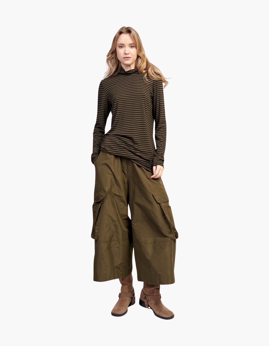 Pantalón cargo cropped "Urban Wide"