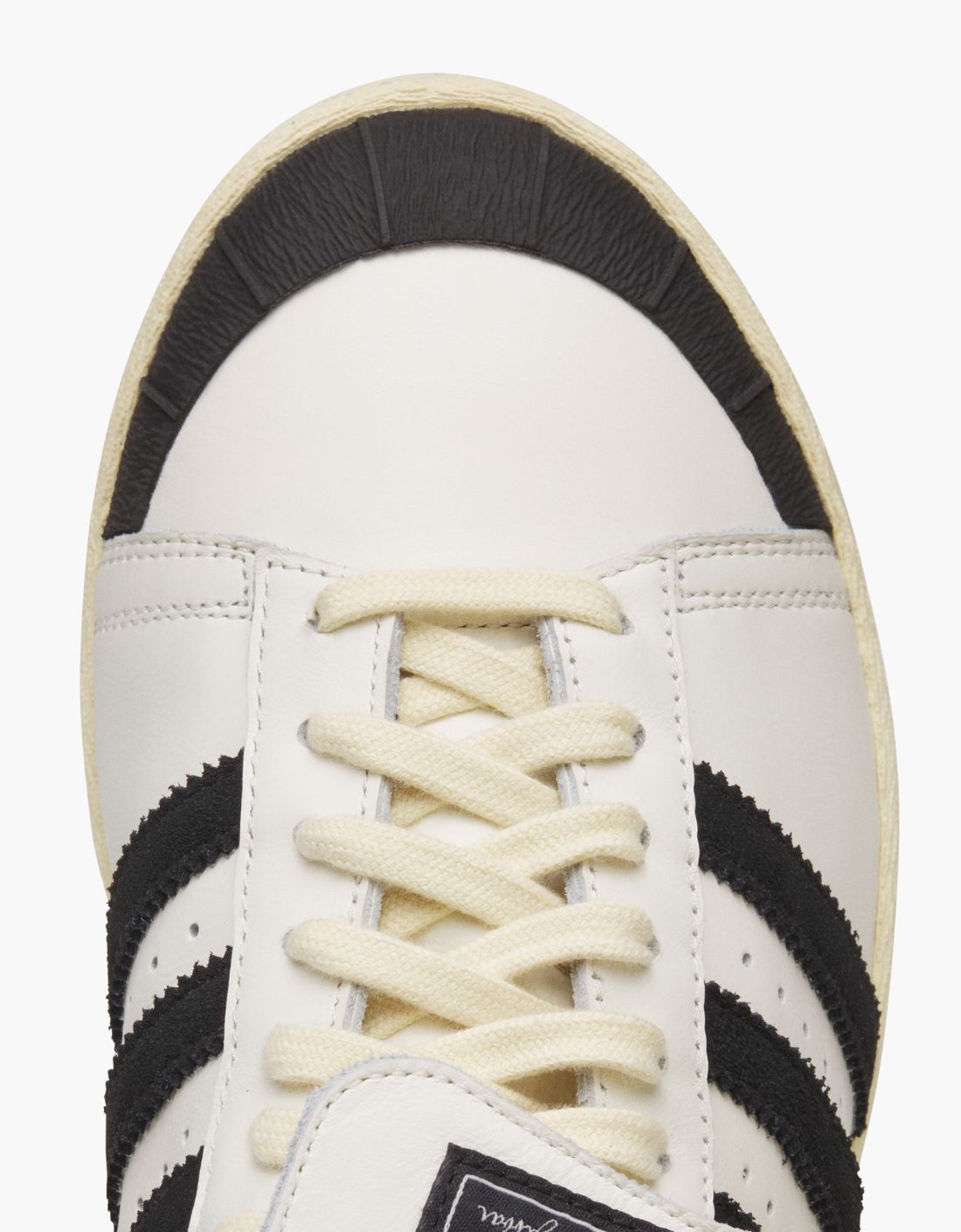 Chavarria "Jabbar Low" Sneaker (White / Black) - aWC